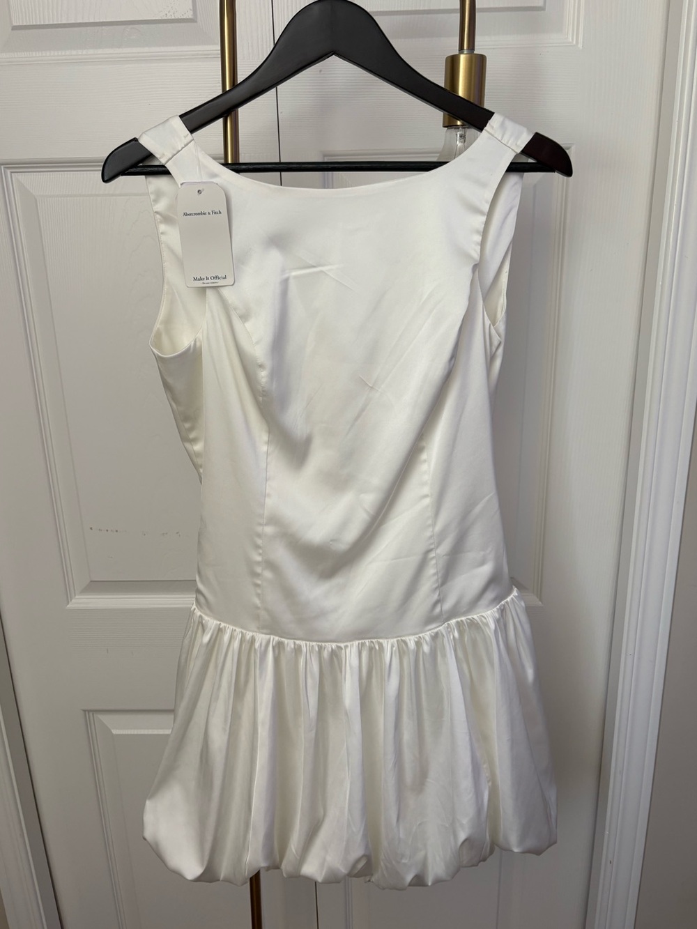 Abercrombie & Fitch White Satin Bubble Hem Wedding Dress